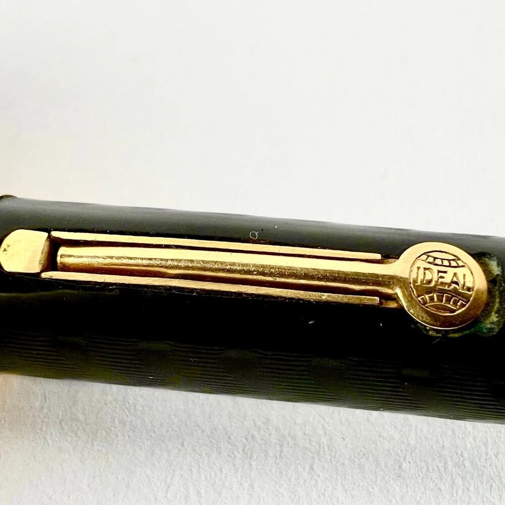 ​Antique Waterman Fountain Pen – 14K Yellow Gold Clip Cap - Picture 7 of 9